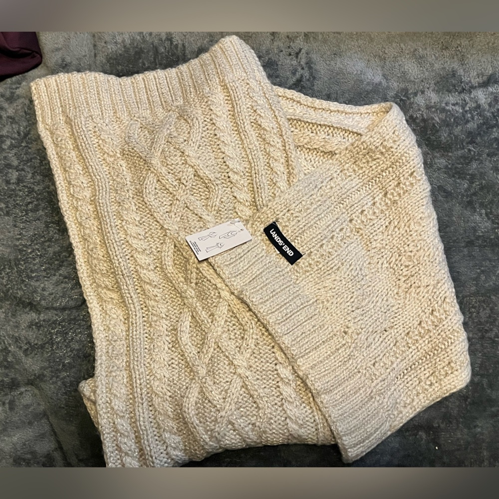 Lands End Women’s Aran Cable Knit Winter Scarf NWT
